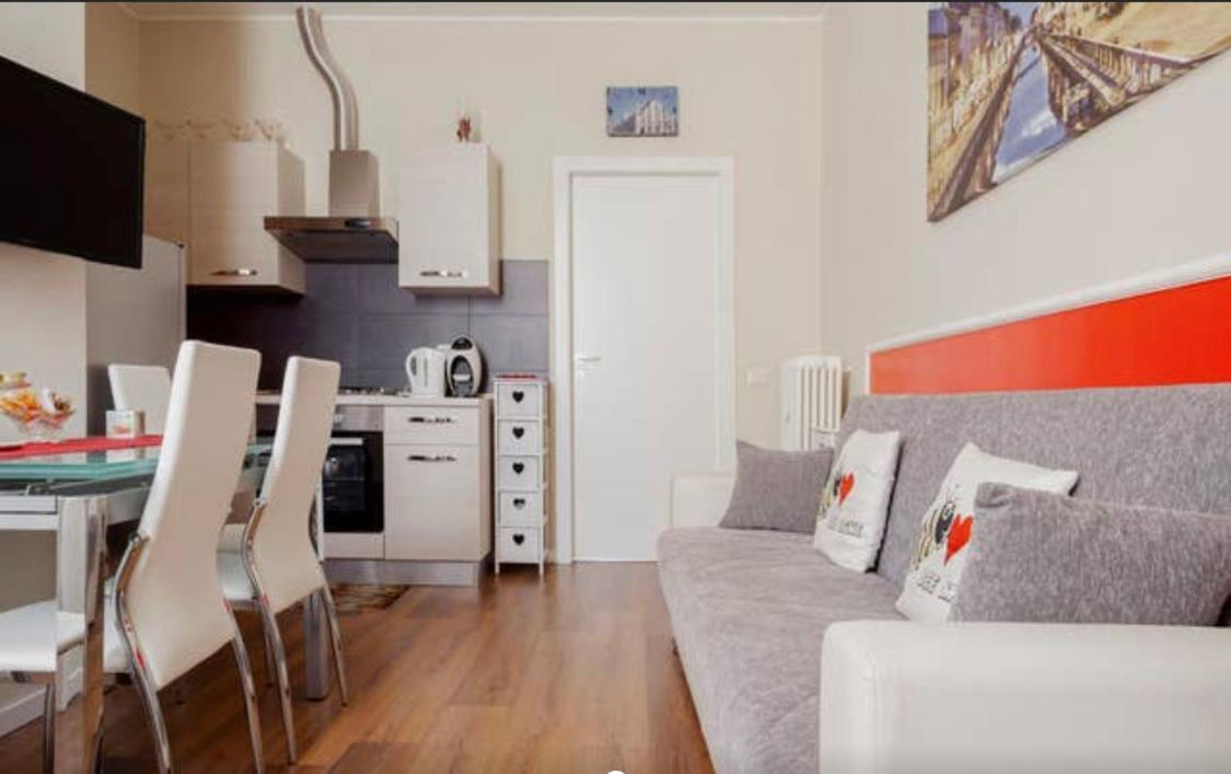Rodica Comfort Home Milano Navigli Exterior photo